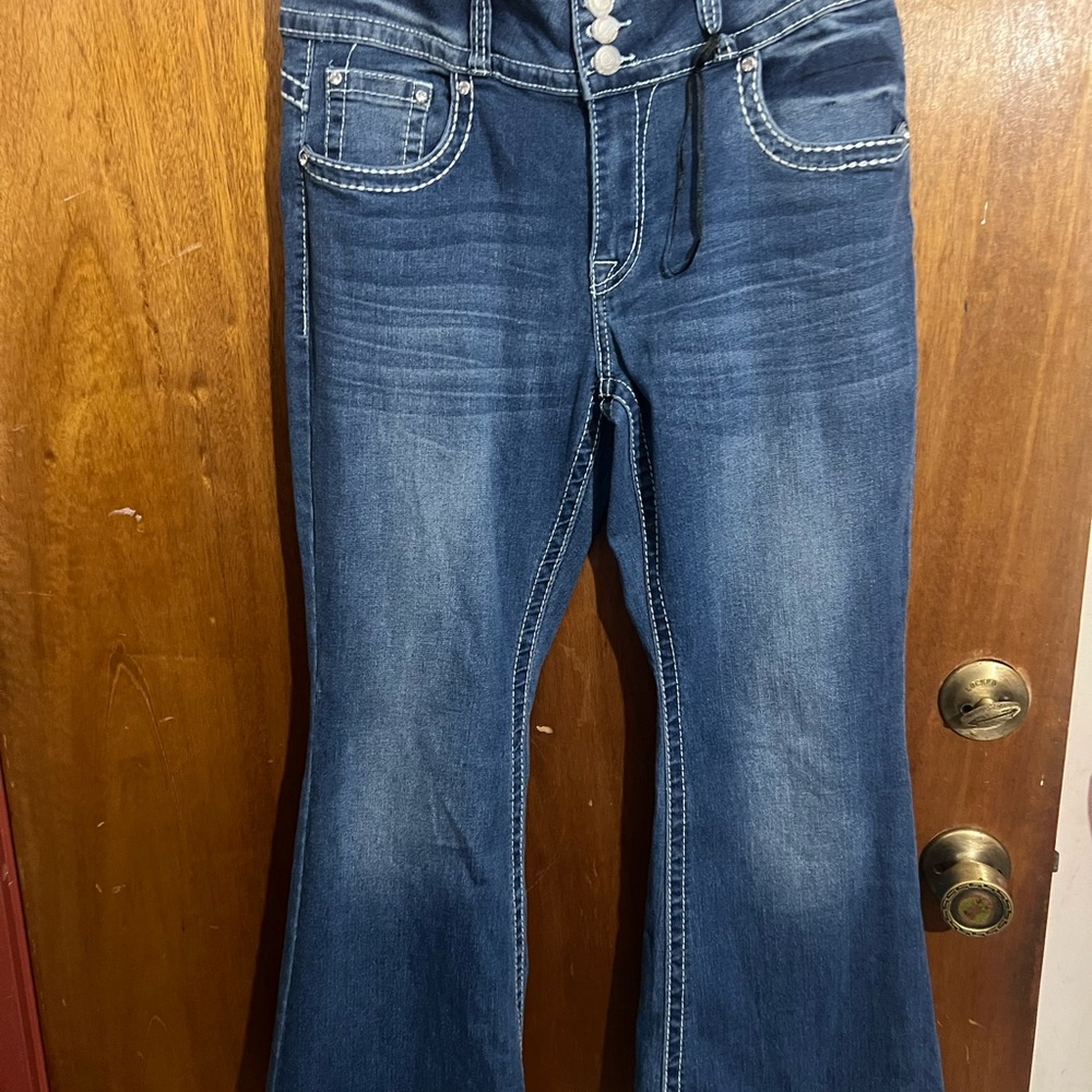 Sky Women's Blue Flared Jeans. Embellished  floral size 7/8